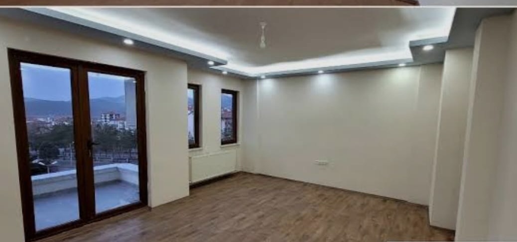 Salon Boya, Zemin ve Aydınlatma Yenilemesi - Sonrası